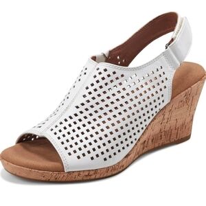 New Rockport White and Tan Wedge Sandals Size 9